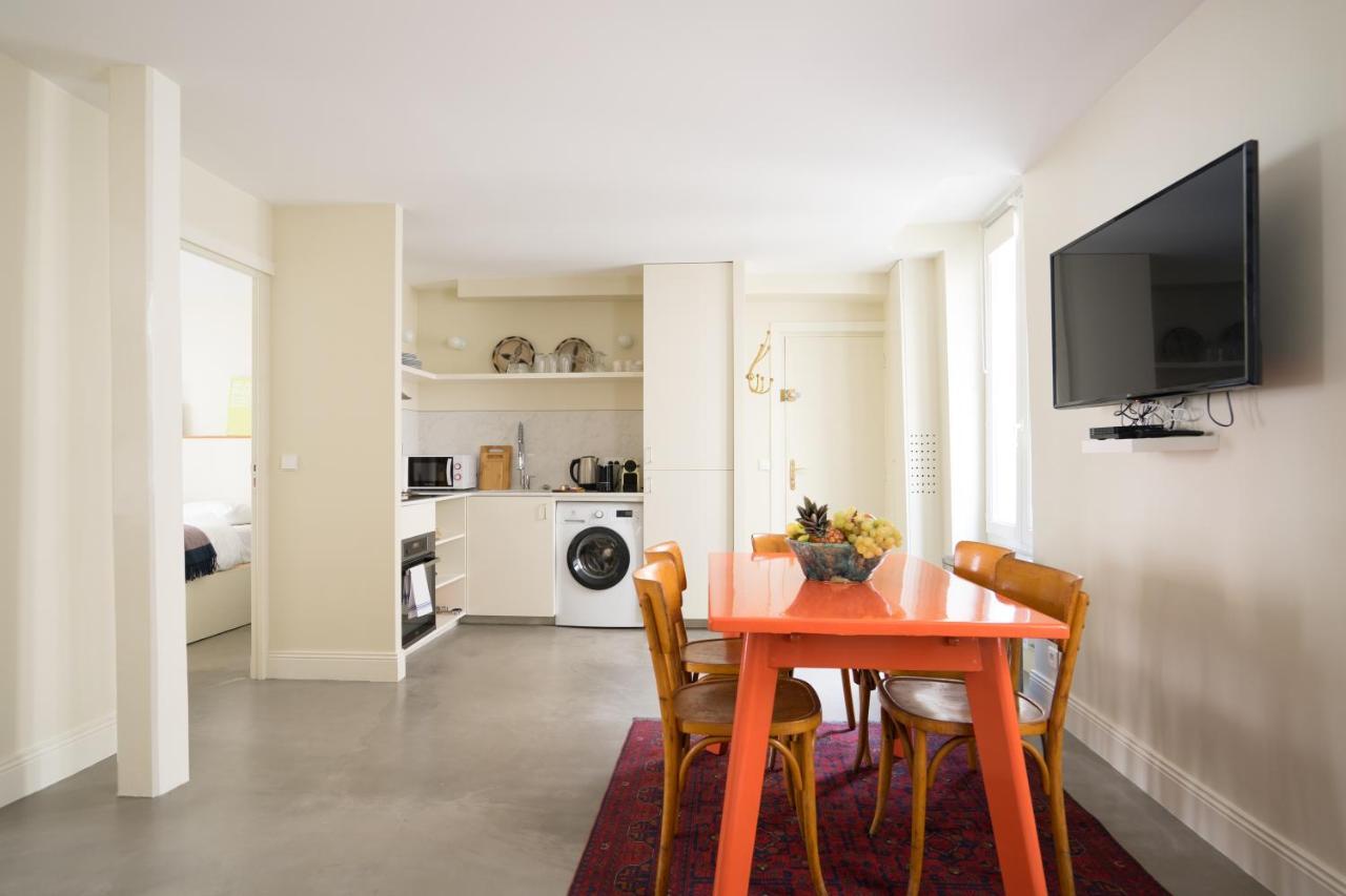 Appartamento Elegant And Modern Parisian Charm Esterno foto